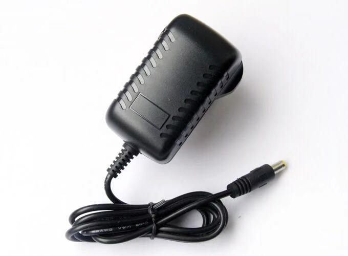 EU 規制 AC DC 9v 電源アダプター 1A 2A 24w 2000ma 12v PSU 電源